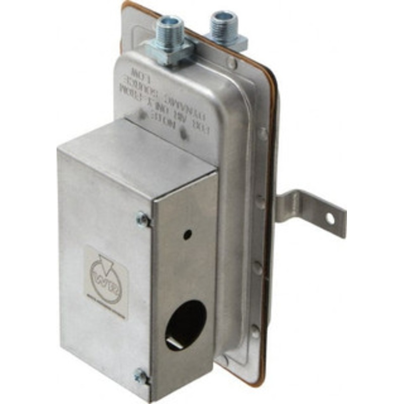 White-Rodgers Air Switches, Operating Range: 0.07 to 12.0, Switch Action: SPDT, Temperature Range: -40 to +180, Width (Inch): 3-7/8, Height (Inch): 6-1/8, Depth (Inch): 3-3/16 07 70 001S1 - 05287651